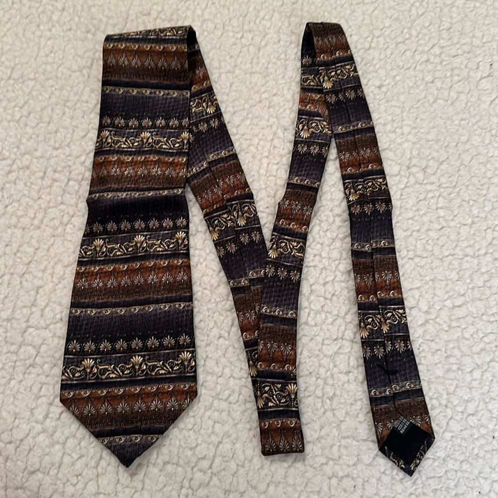 Bravini men’s silk tie with blue, tan and brown earth tone colors / Box 10-46